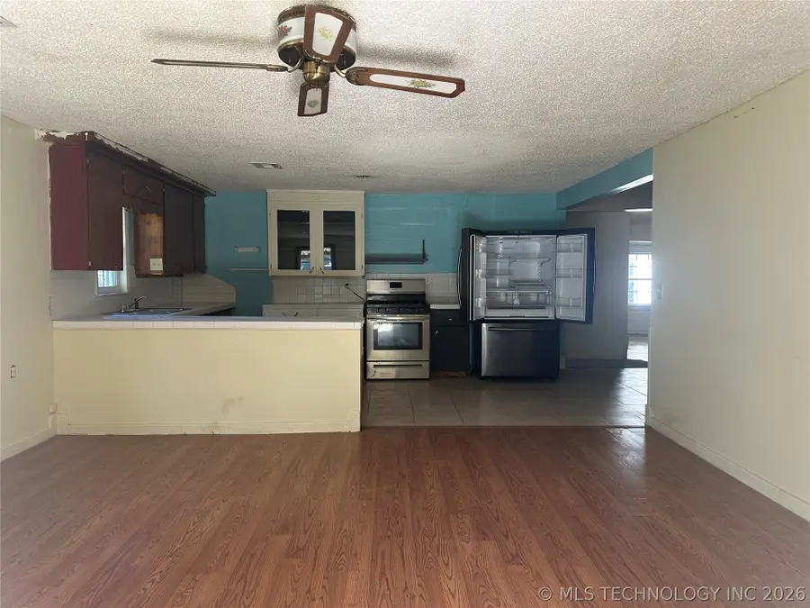 68376 S 315 Road, Wagoner, OK 74467 - #2