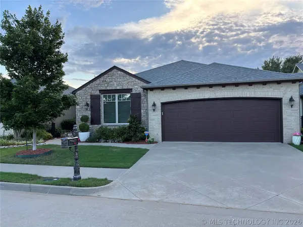 8434 S Phoenix Place, Tulsa, OK 74132