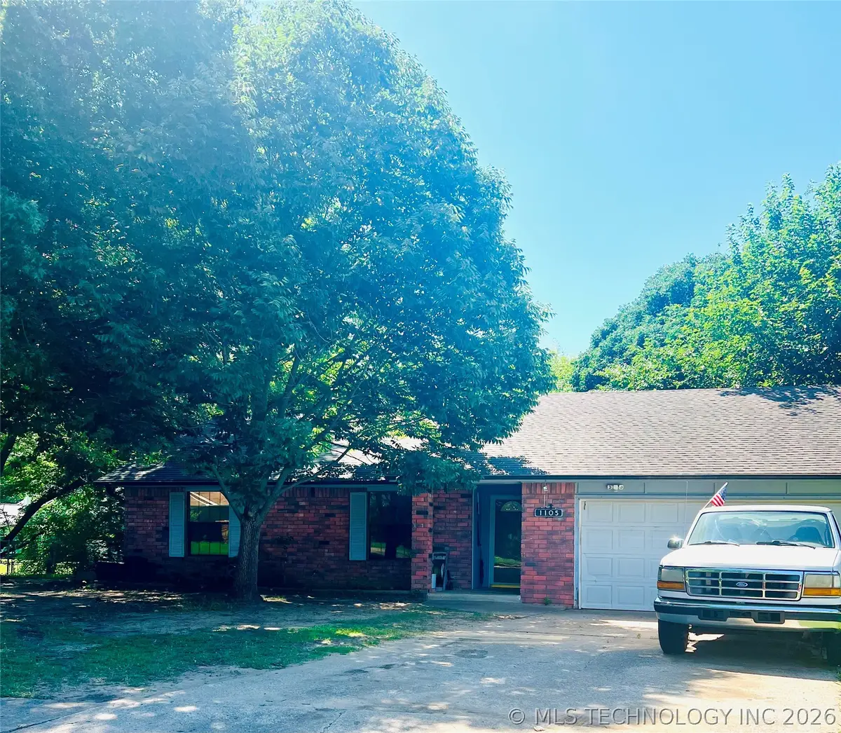 1105 W Vicksburg Place, Broken Arrow, OK 74011 - #1