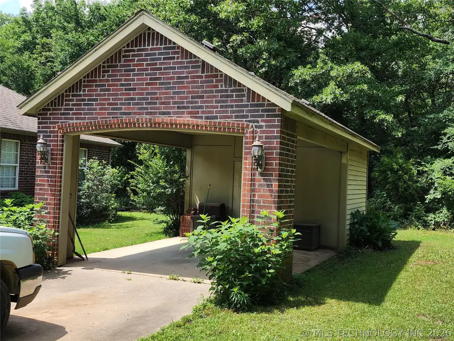 27519 E 159th Street S, Coweta, OK 74429 - #2