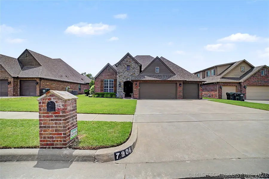 7906 N 142nd Avenue E, Owasso, OK 74055 - #2