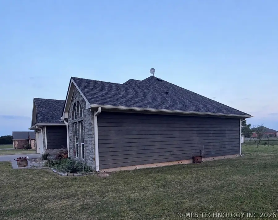 140 Avalanche Road, Durant, OK 74701 - #2
