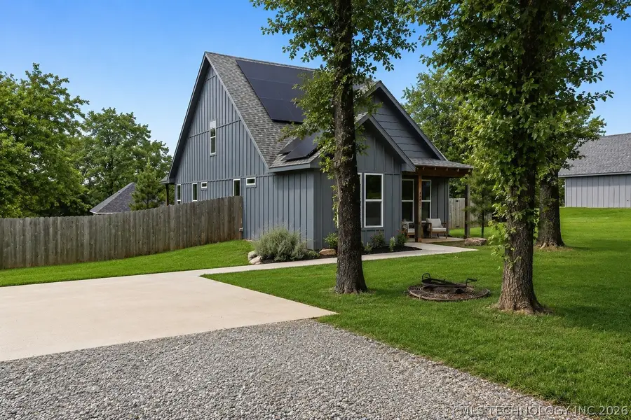 440 W 2nd Street, Silo, OK 74701 - #3