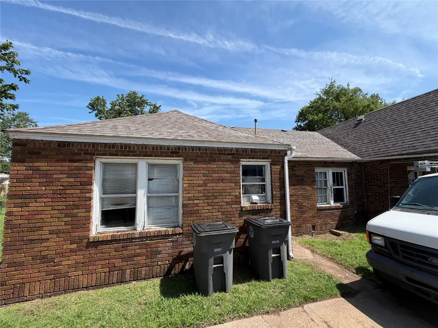 922 S Louisville Avenue, Tulsa, OK 74112 - #2