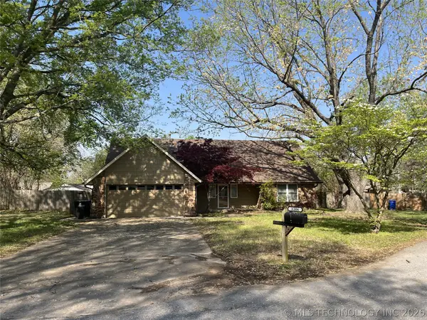 8306 S Joshua Ave Avenue, Broken Arrow, OK 74011