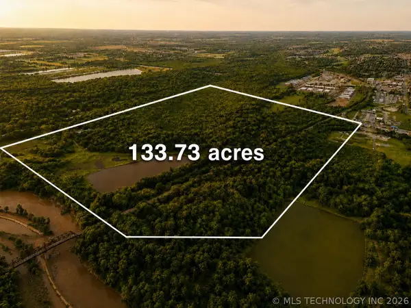 6841 N Mingo Road, Owasso, OK 74117