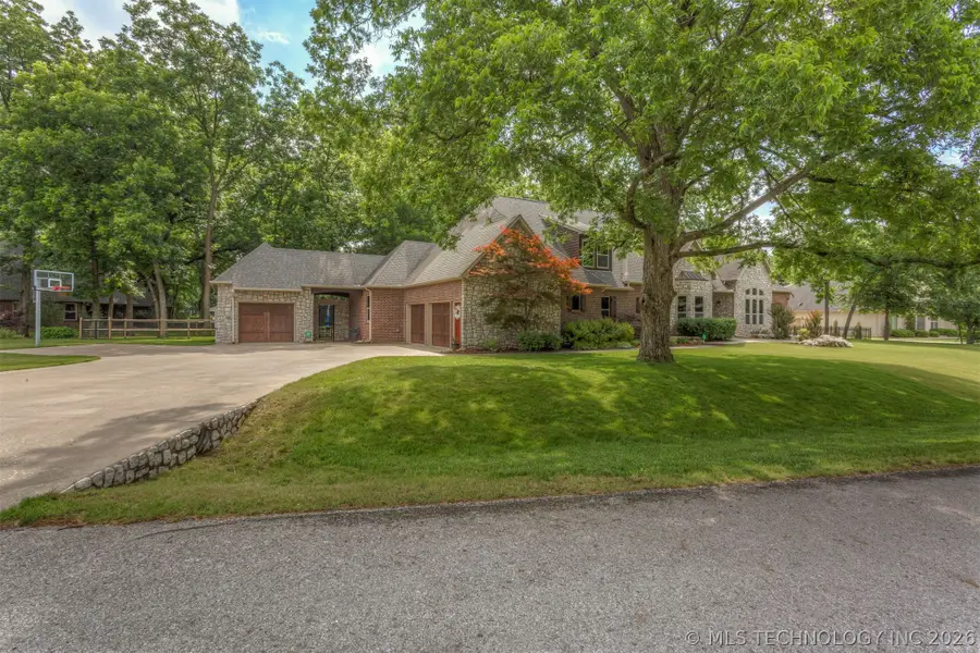 13711 S 18th Street, Bixby, OK 74008 - #2