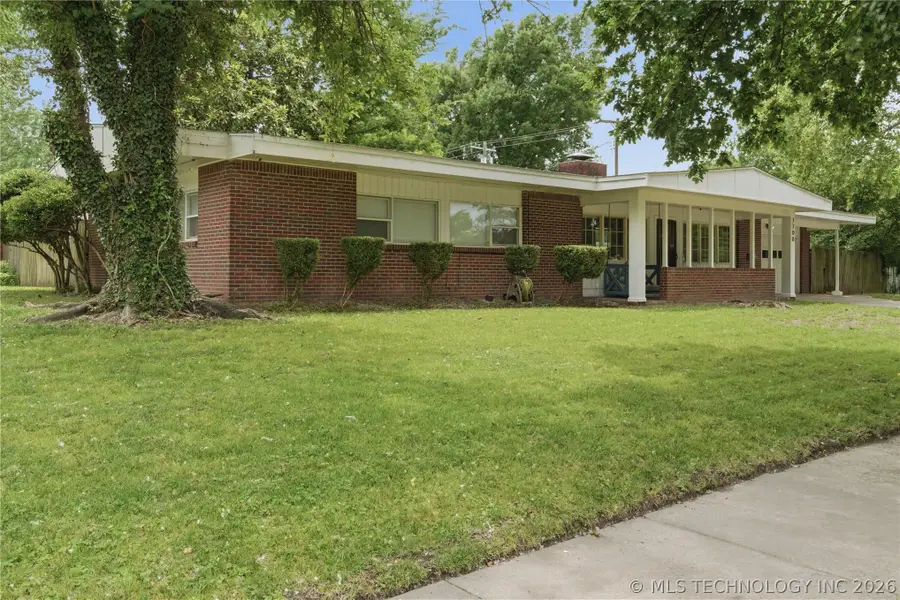 1708 E 60th Place, Tulsa, OK 74105 - #2