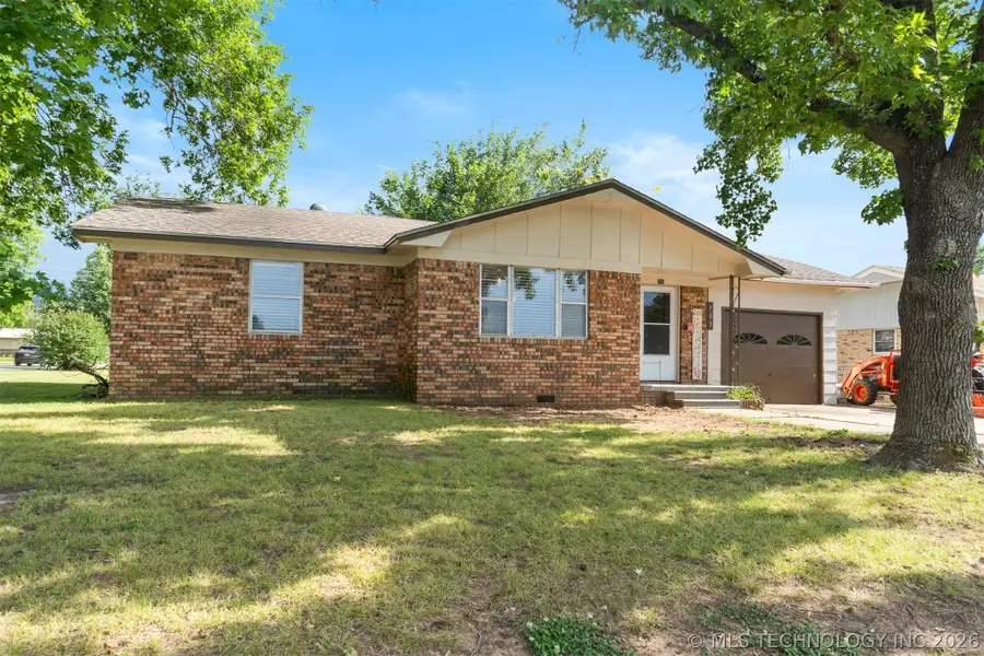 703 Mccarley, Colbert, OK 74733 - #2
