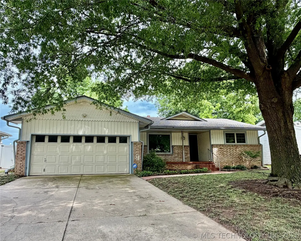 617 S 6th Street, Broken Arrow, OK 74012 - #1