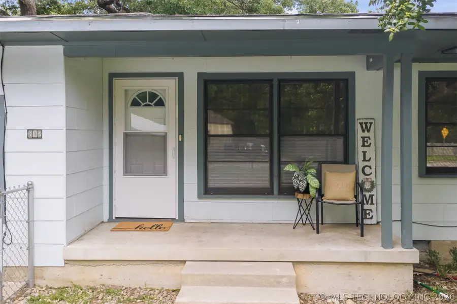 812 Carter, Ardmore, OK 73401 - #2
