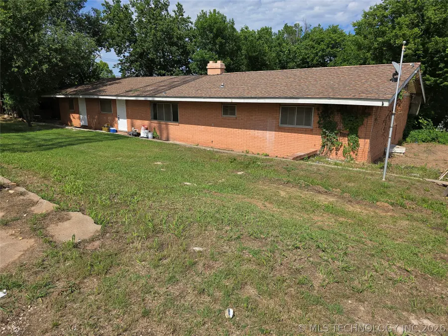 502 Granite Street, Pawnee, OK 74058 - #3