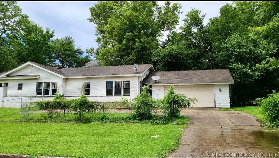 524 S 14th Street, Muskogee, OK 74401 - #2