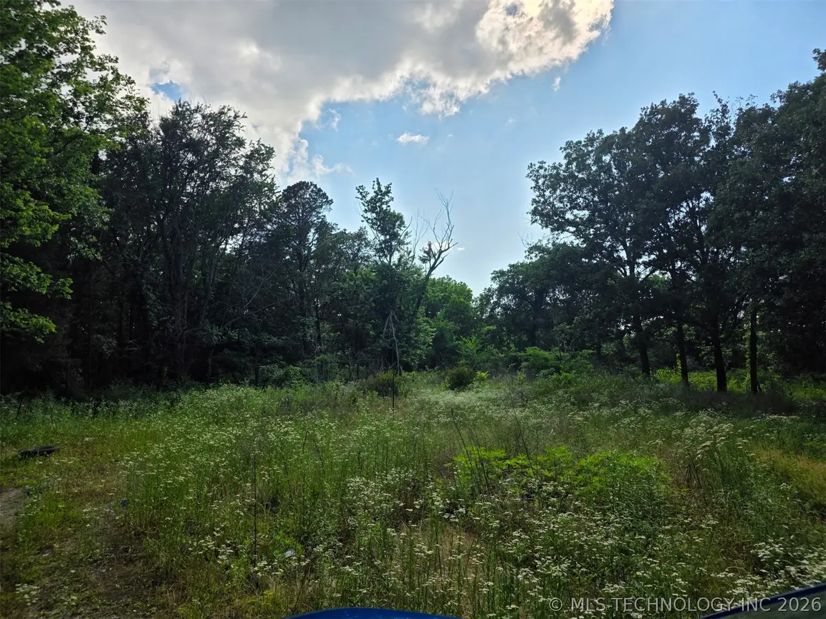 8111 N 449 Road, Hulbert, OK 74441 - #1