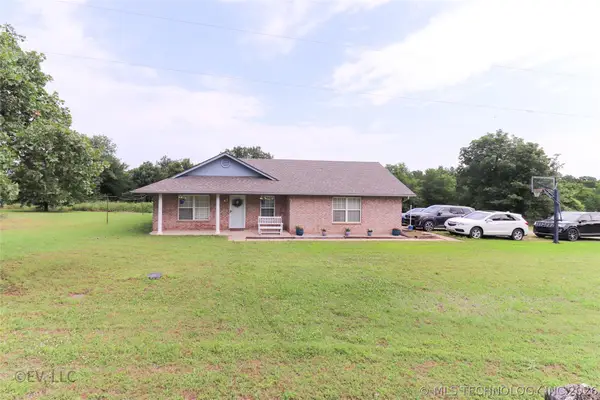 8951 Hilltop Road, Beggs, OK 74421