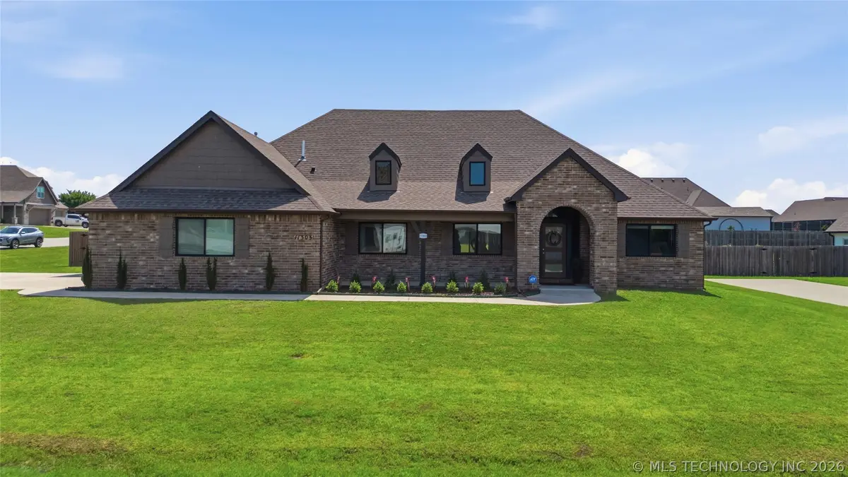 11303 S 211th East Avenue, Broken Arrow, OK 74014 - #1