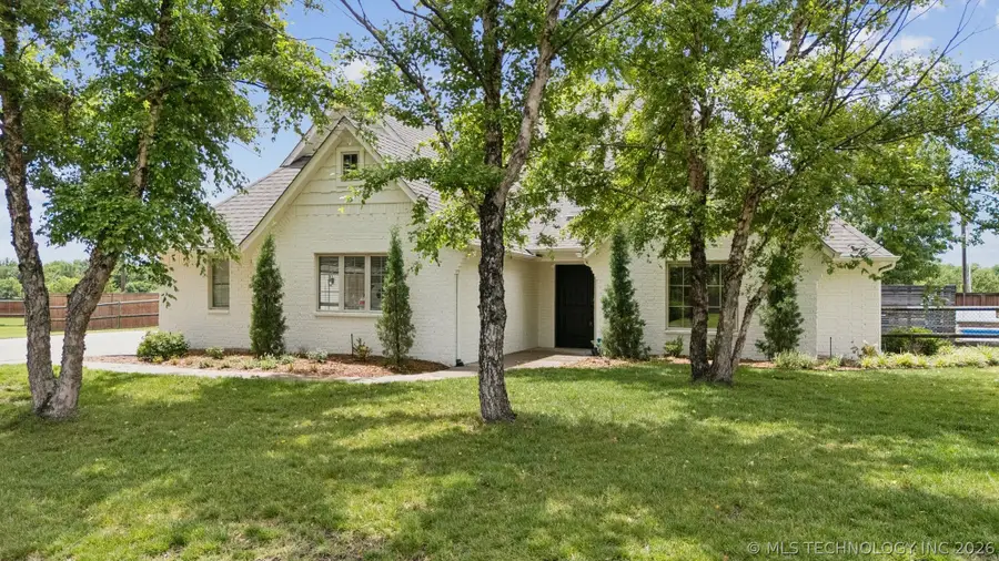 8340 N 66th East Avenue, Owasso, OK 74055 - #2