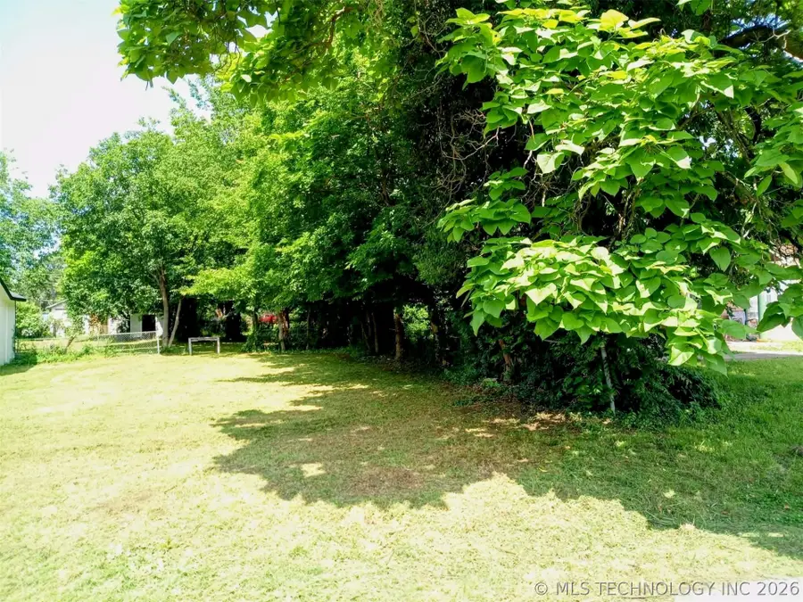 714 Cedar Lane, Okmulgee, OK 74447 - #2