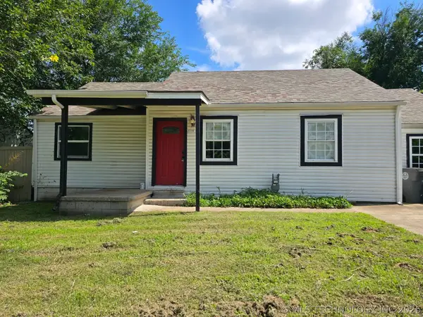 2714 E Newton Place, Tulsa, OK 74110