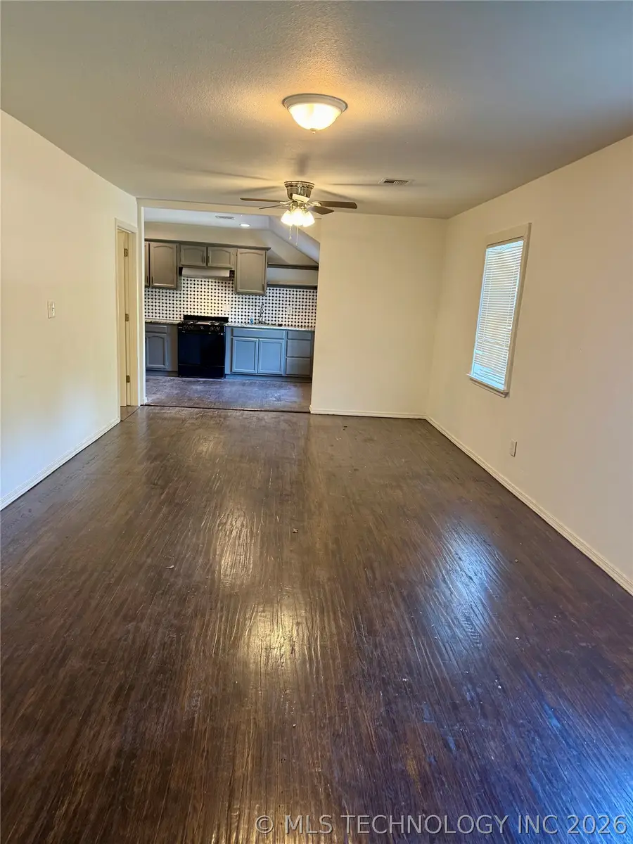 2714 E Newton Place, Tulsa, OK 74110 - #2