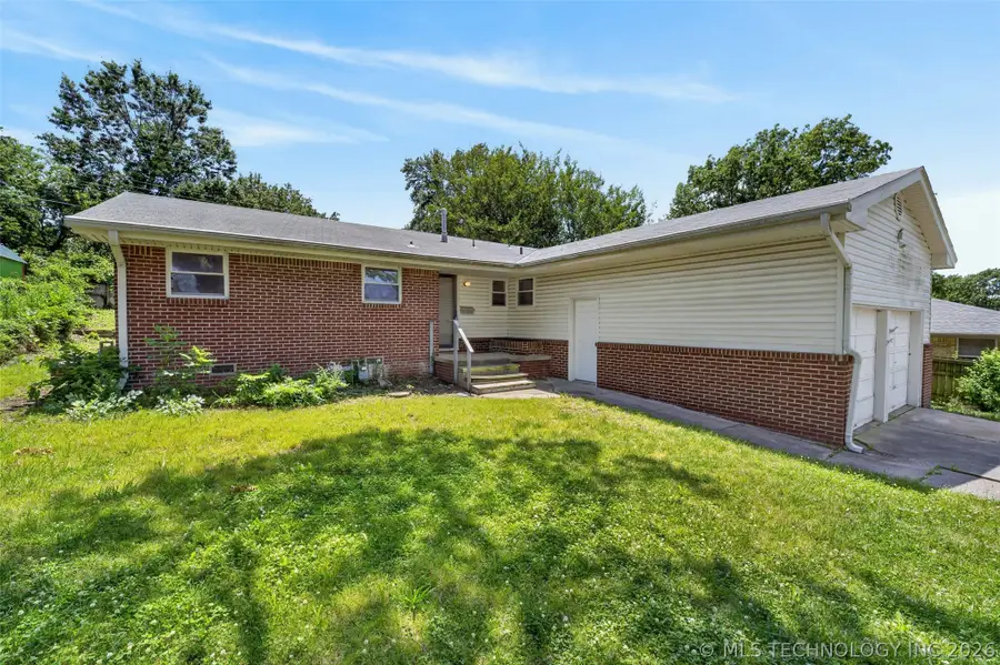 4721 Cornell Drive, Bartlesville, OK 74006 - #2