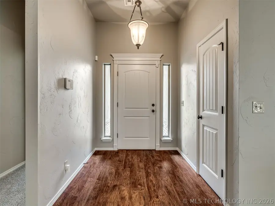 15600 S Birch Avenue, Glenpool, OK 74033 - #2
