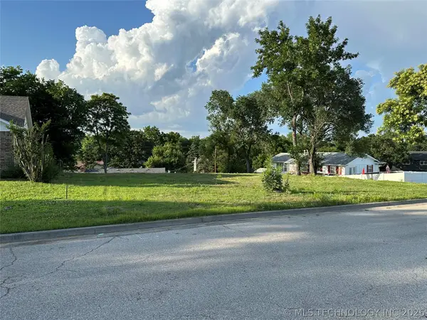 2421 W 45th Court, Tulsa, OK 74107