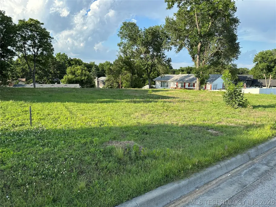 2421 W 45th Court, Tulsa, OK 74107 - #2