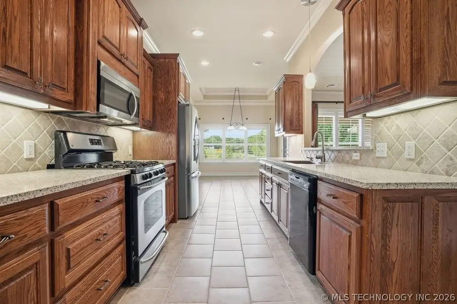 3117 E 143rd Street S, Bixby, OK 74008 - #2