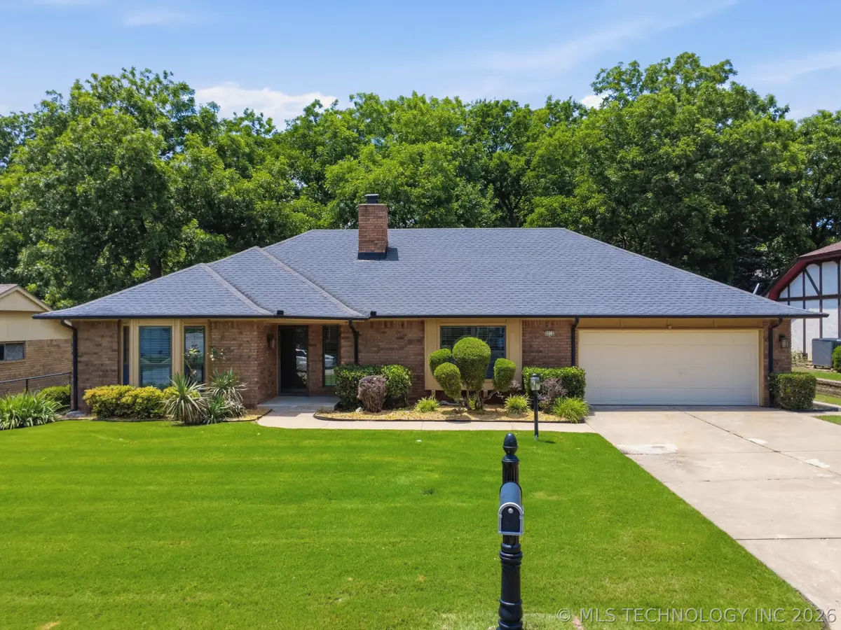 8016 S Irvington Avenue, Tulsa, OK 74136 - #1