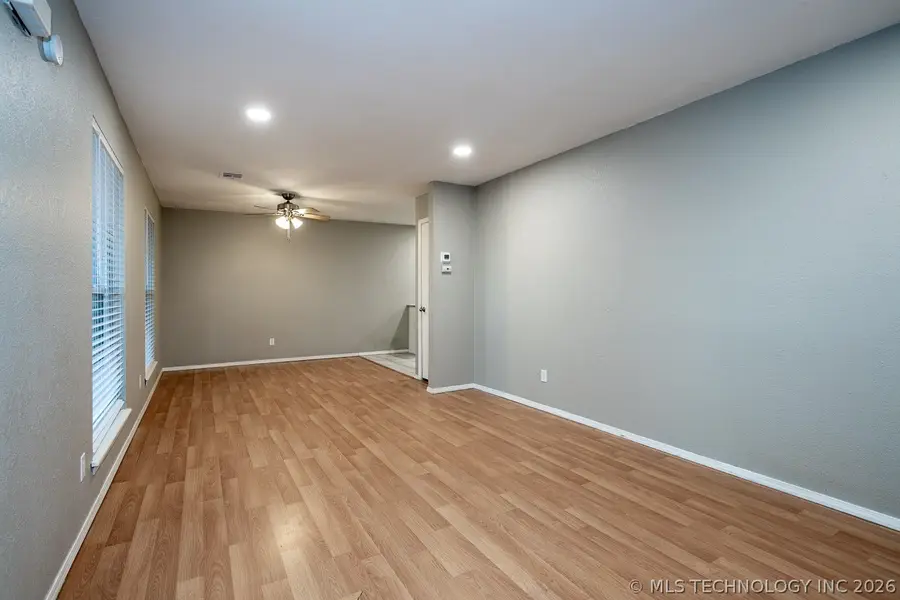 607 W 150 Street S, Glenpool, OK 74033 - #2