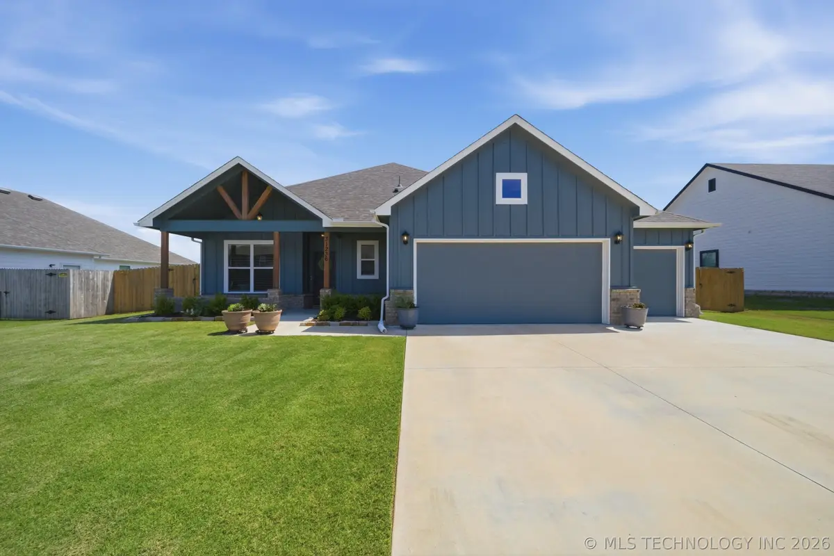 31236 E 65th Place S, Broken Arrow, OK 74014 - #1