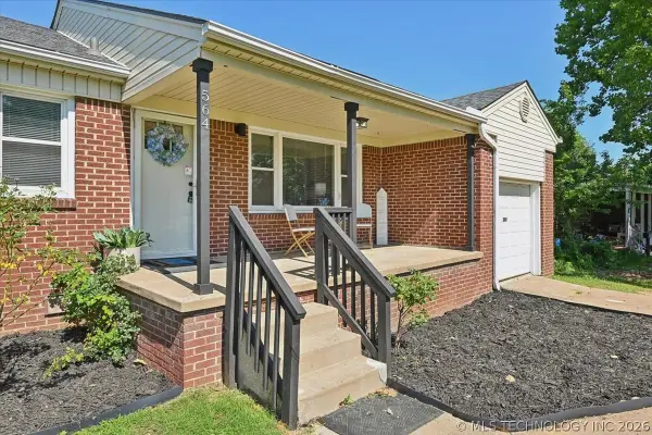 564 S Sandusky Avenue, Tulsa, OK 74112