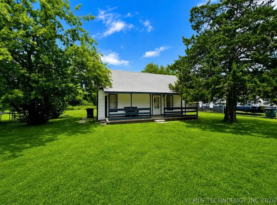 105 S Maytubby Street, Kingston, OK 73439 - #2
