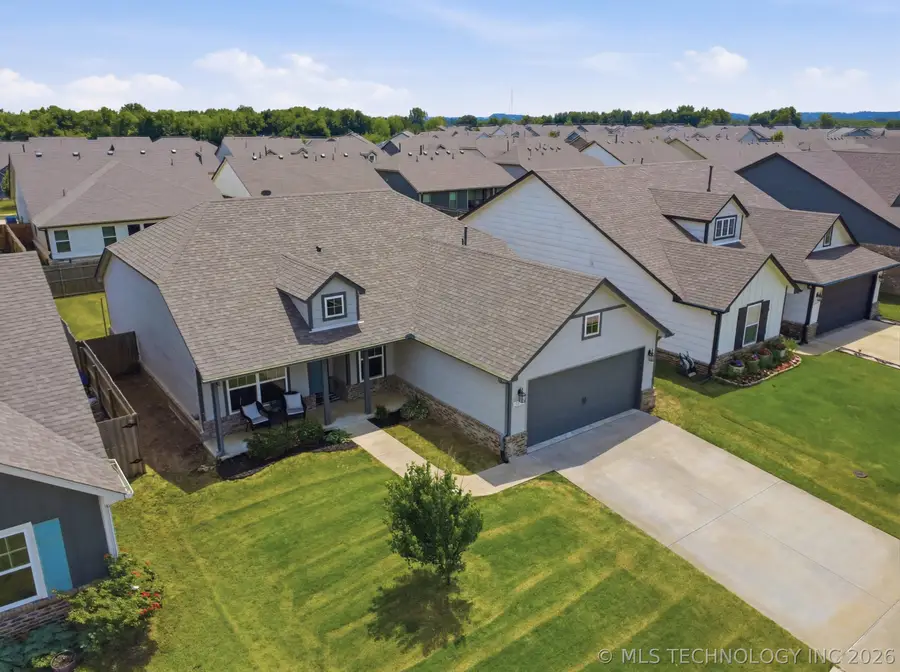 3613 E Rockport Place, Broken Arrow, OK 74014 - #2