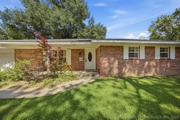 1530 S Pineywood Drive, McAlester, OK 74501