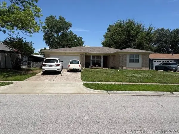 303 E 17th Street, Owasso, OK 74055