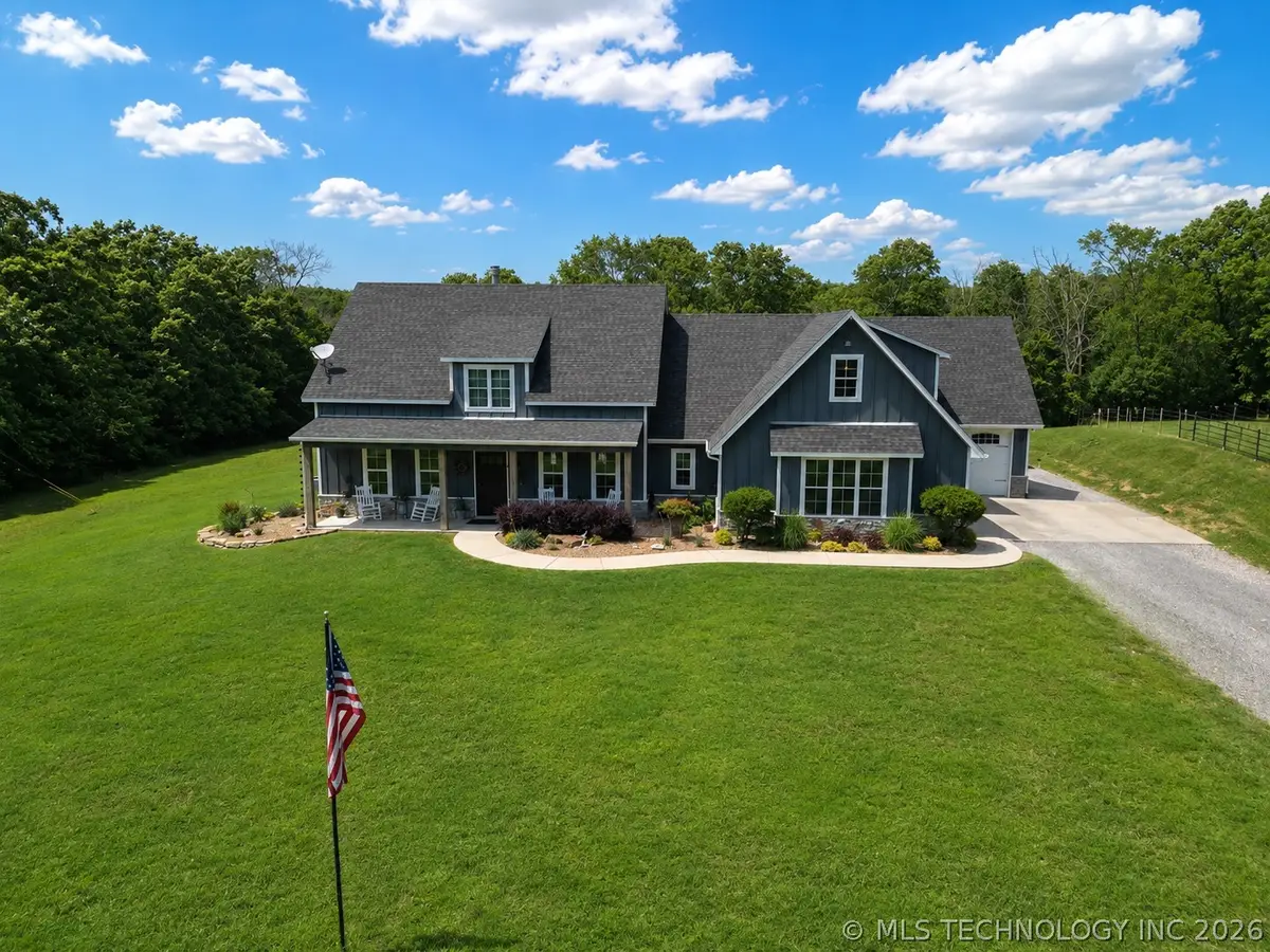 11542 W 835 Road, Fort Gibson, OK 74434 - #1