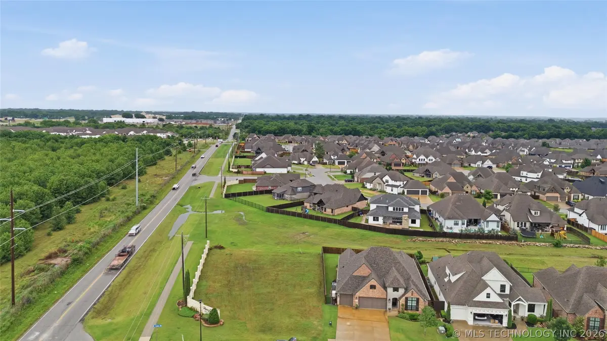6501 S Joshua Avenue, Broken Arrow, OK 74011 - #1