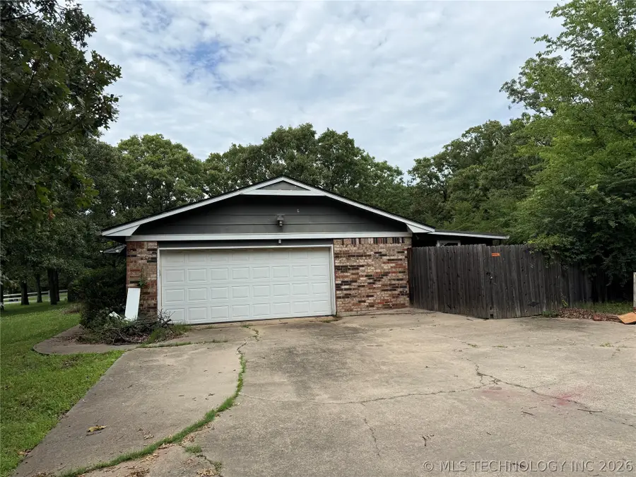 7595 E 19th S, Muskogee, OK 74403 - #2