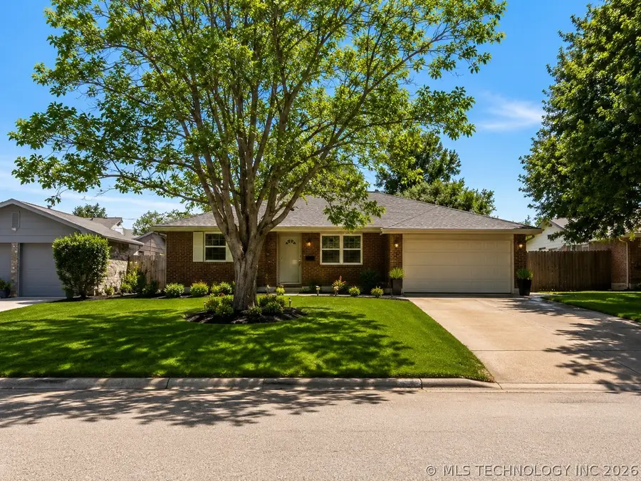 204 E Bass, Yukon, OK 73099 - #3