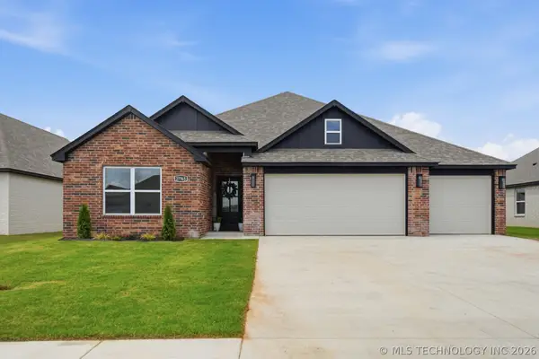 27765 E 109th Place S, Coweta, OK 74429