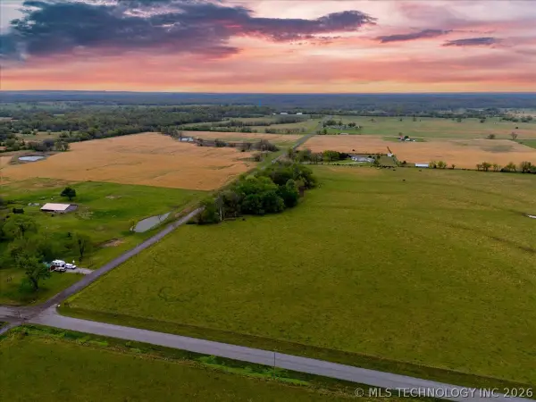 002 E 210 Road, Vinita, OK 74301
