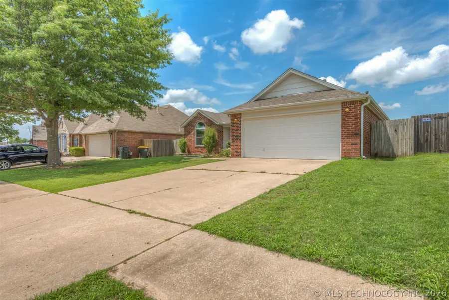 1413 W 118th Street S, Jenks, OK 74037 - #3