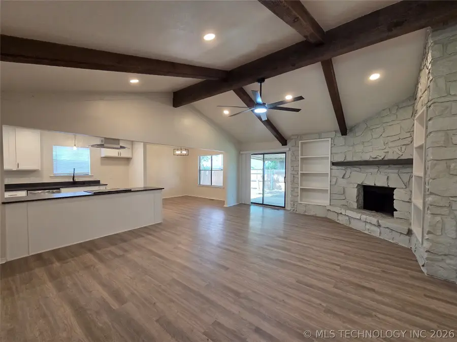 11612 S 100th East Avenue, Bixby, OK 74008 - #3