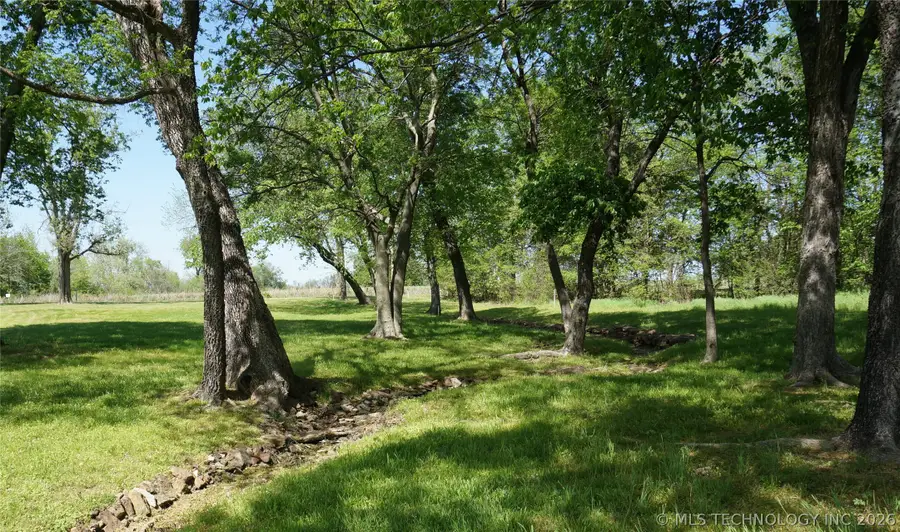 1037 Deer Creek Road, Pryor, OK 74361 - #2