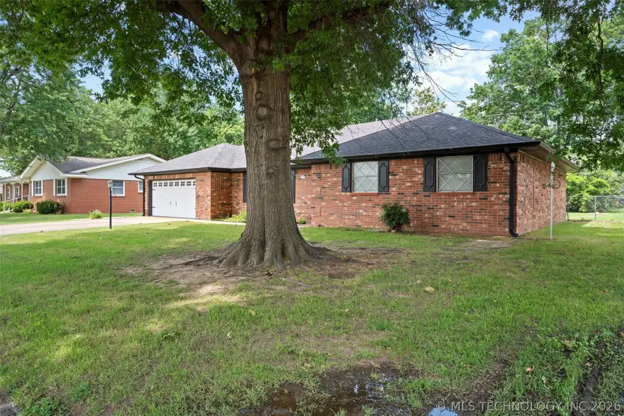 318 Sunset Drive, Vinita, OK 74301 - #3