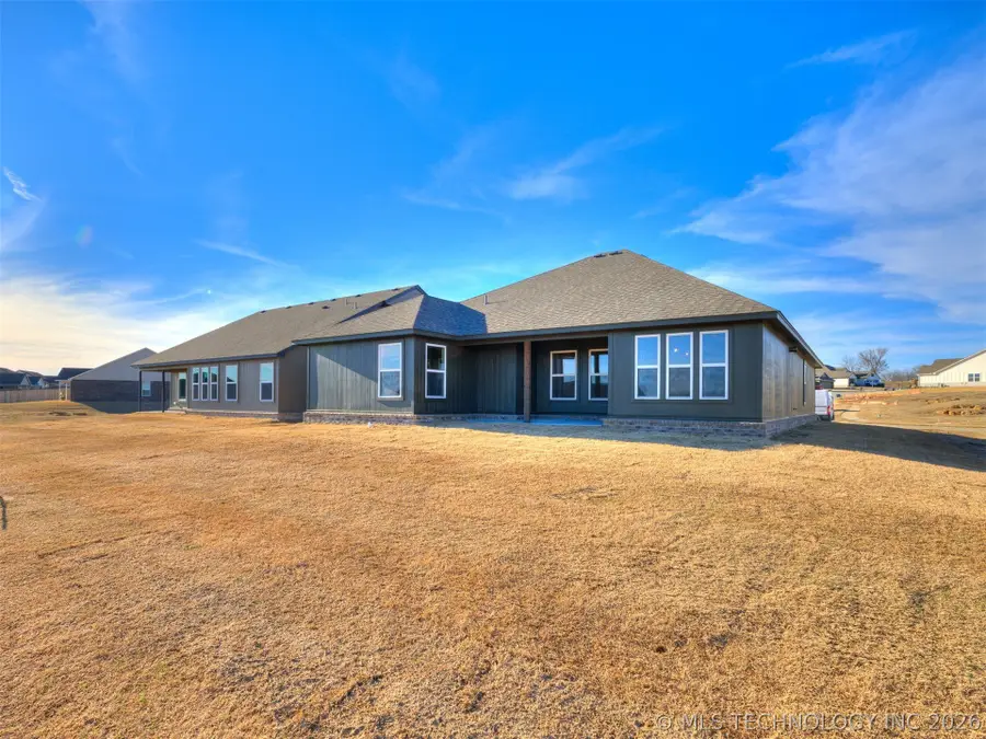 7514 E 90th Place, Owasso, OK 74055 - #3
