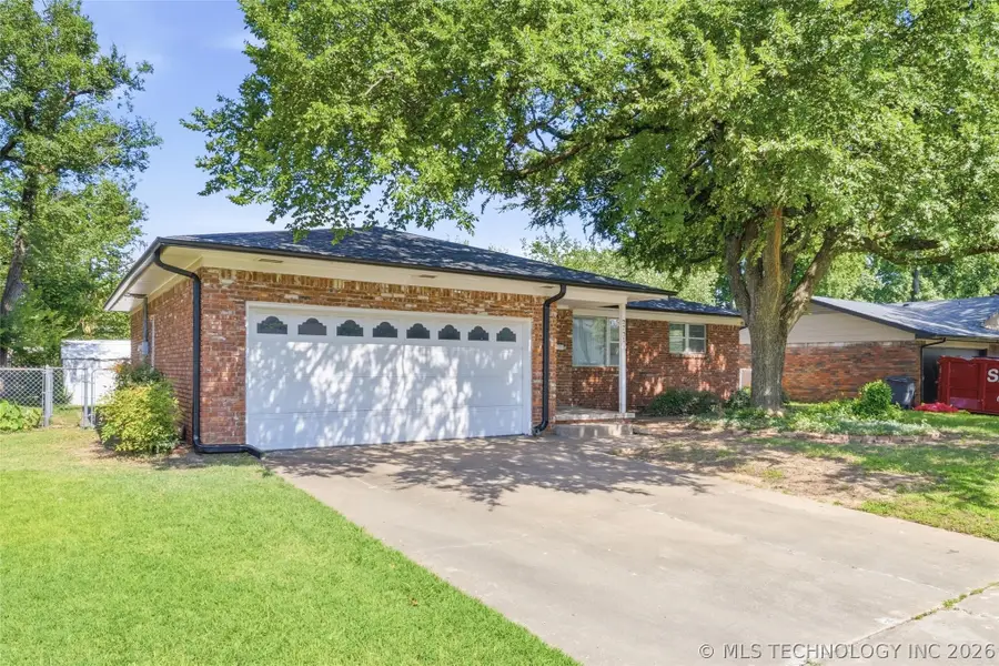 2731 S Hudson Avenue, Tulsa, OK 74114 - #2