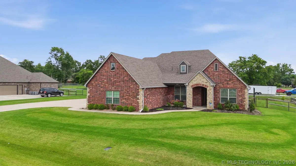 15402 E 82nd Street, Owasso, OK 74055 - #1